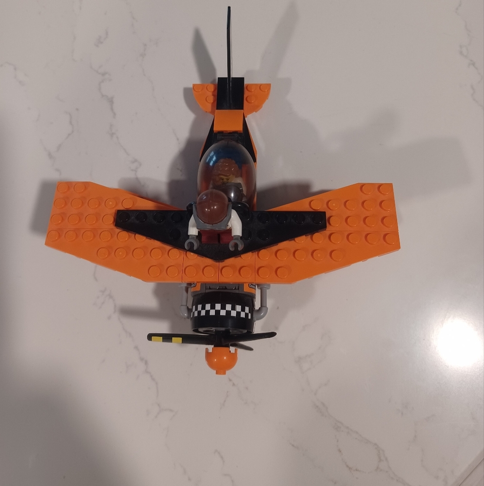LEGO plane - Picture 6 of 8